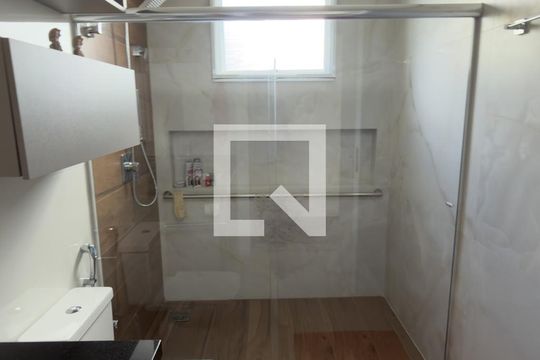 Casa de Condomínio para alugar com 4 quartos, 453m² em Dos Ipês, Vespasiano
