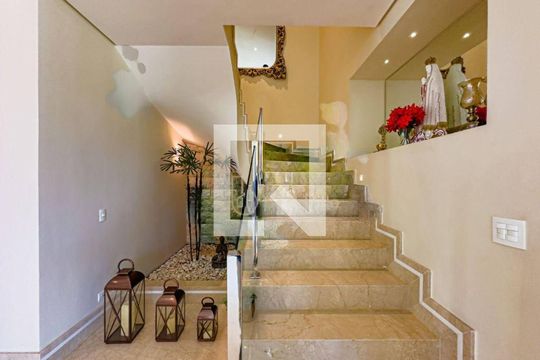 Casa à venda com 5 quartos, 835m² em Alphaville, Santana de Parnaíba