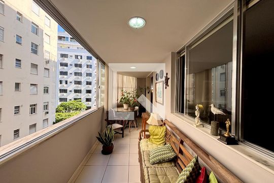Varanda da sala de apartamento para alugar com 3 quartos, 144m² em Copacabana, Rio de Janeiro