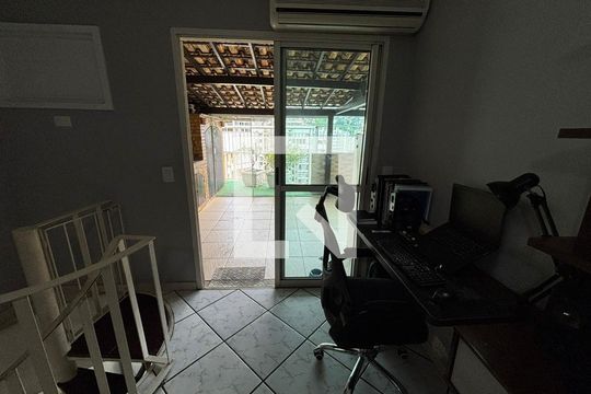 Sala de apartamento à venda com 4 quartos, 180m² em Tijuca, Rio de Janeiro