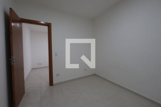 Quarto de casa para alugar com 1 quarto, 60m² em Vila Nova Utinga, São Paulo