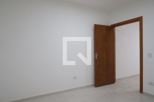 Quarto de casa para alugar com 1 quarto, 60m² em Vila Nova Utinga, São Paulo