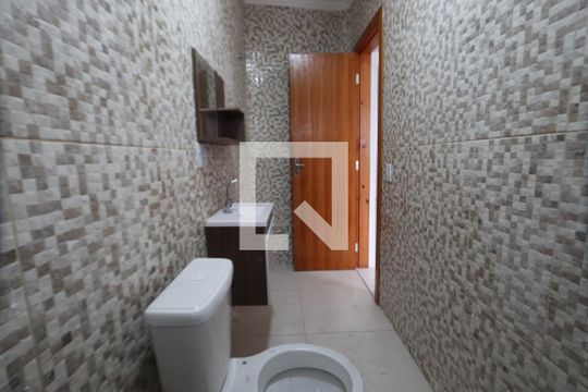 Banheiro de casa para alugar com 1 quarto, 60m² em Vila Nova Utinga, São Paulo