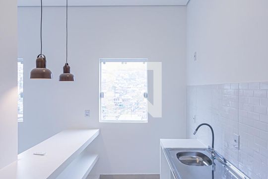 Studio de casa para alugar com 1 quarto, 22m² em Jardim Peri, São Paulo