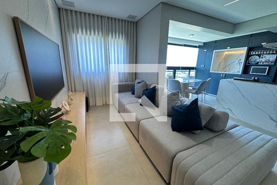 Sala de apartamento à venda com 2 quartos, 88m² em Tamboré, Barueri