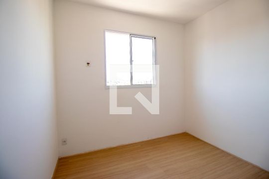 Suíte de apartamento à venda com 2 quartos, 55m² em Irajá, Rio de Janeiro