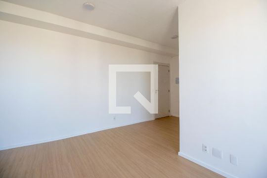 Sala de apartamento à venda com 2 quartos, 55m² em Irajá, Rio de Janeiro