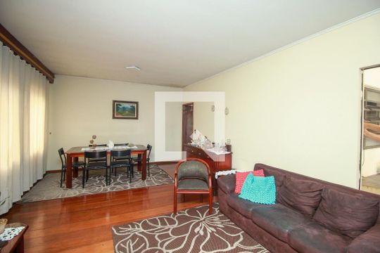 Sala de casa à venda com 4 quartos, 242m² em Vila Alto de Santo Andre, Santo André
