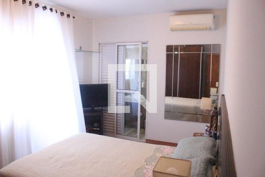 Suíte 1 de casa à venda com 4 quartos, 201m² em Barcelona, São Caetano do Sul