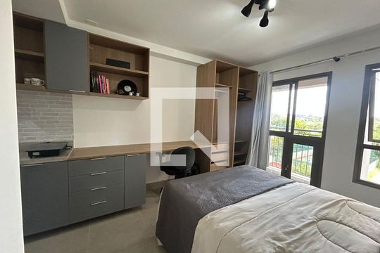 Sala/Quarto de kitnet/studio para alugar com 1 quarto, 24m² em Brooklin, São Paulo