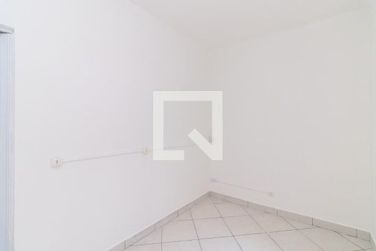 Quarto 2 de casa para alugar com 3 quartos, 100m² em Jardim Santa Maria, São Paulo