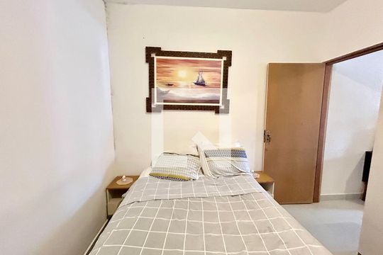Quarto  de casa para alugar com 1 quarto, 60m² em Jardim Santa Mena, Guarulhos