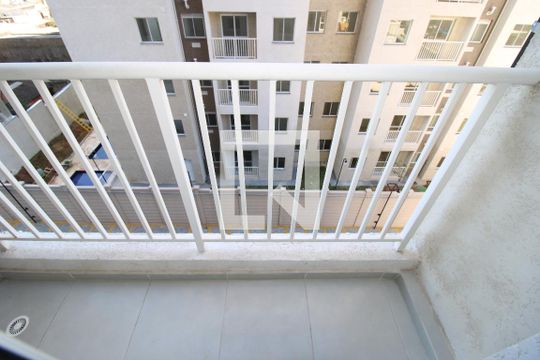 Sala / Cozinha - Varanda de apartamento para alugar com 1 quarto, 28m² em Parada Xv de Novembro, São Paulo