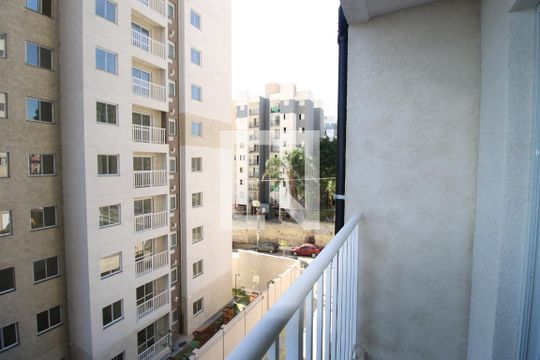 Sala / Cozinha - Varanda de apartamento para alugar com 1 quarto, 28m² em Parada Xv de Novembro, São Paulo