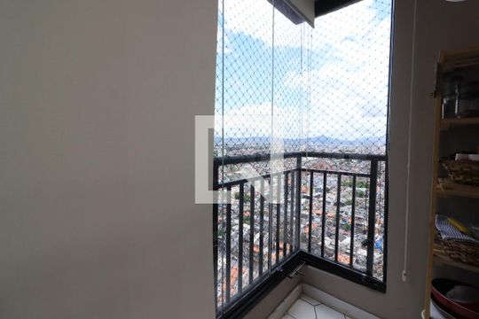 Sala/Cozinha de apartamento à venda com 3 quartos, 57m² em Padroeira, Osasco