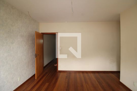 Quarto 2 de casa à venda com 4 quartos, 163m² em Jardim Picolo, São Paulo