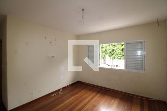 Quarto 2 de casa à venda com 4 quartos, 163m² em Jardim Picolo, São Paulo