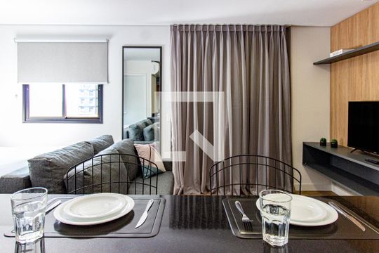 Studio de kitnet/studio para alugar com 1 quarto, 33m² em Santana, São Paulo