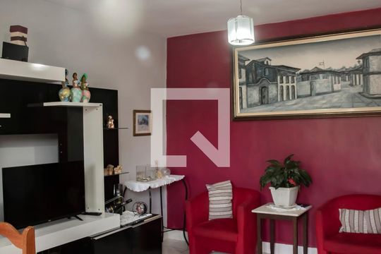 Sala de casa à venda com 3 quartos, 200m² em Planalto Paulista, São Paulo