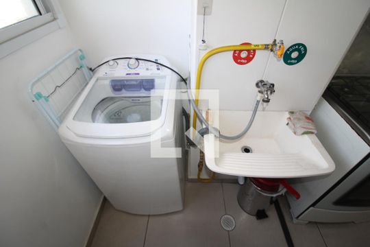 Sala / Cozinha de apartamento para alugar com 2 quartos, 42m² em Sítio do Mandaqui, São Paulo