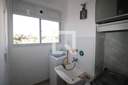 Sala / Cozinha de apartamento para alugar com 2 quartos, 42m² em Sítio do Mandaqui, São Paulo