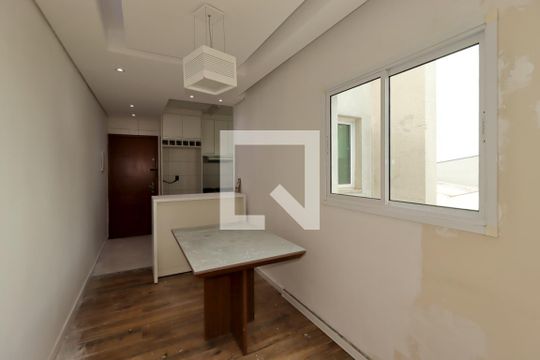 Sala de apartamento à venda com 2 quartos, 80m² em Vila Tibiriçá, Santo André