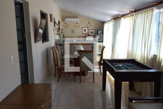 Sala de casa à venda com 3 quartos, 80m² em Granja Ouro Branco, Contagem