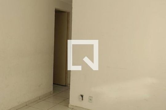 Sala de apartamento para alugar com 2 quartos, 48m² em Parque Nações Unidas, São Paulo