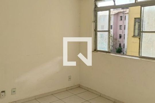 Sala de apartamento para alugar com 2 quartos, 48m² em Parque Nações Unidas, São Paulo