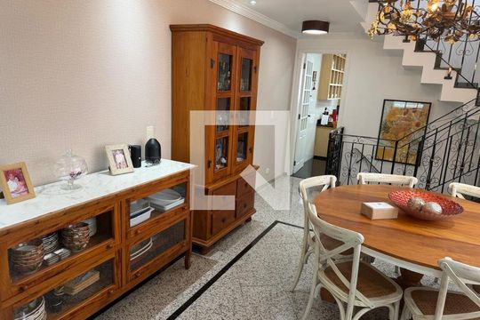 Sala de jantar de casa para alugar com 3 quartos, 236m² em Vila Anhanguera, São Paulo