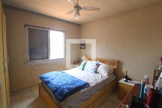 Quarto 2 de casa à venda com 2 quartos, 80m² em Vila do Castelo, São Paulo