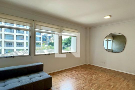 Sala de apartamento à venda com 2 quartos, 120m² em Pinheiros, São Paulo