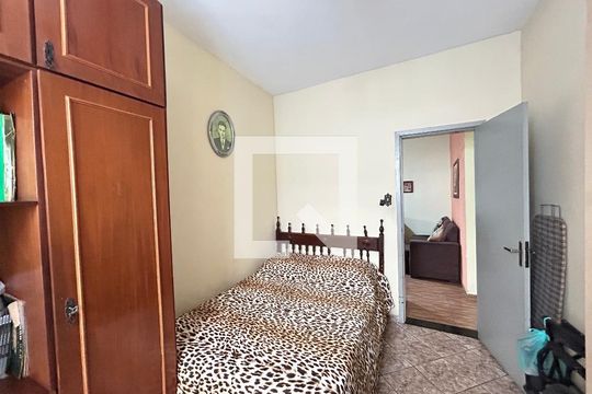 Quarto 1 de casa à venda com 3 quartos, 350m² em Pilares, Rio de Janeiro