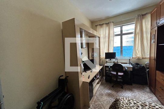 Quarto 1 de casa à venda com 3 quartos, 350m² em Pilares, Rio de Janeiro