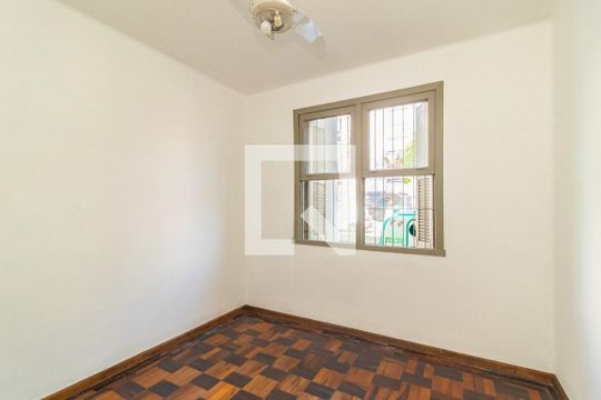 Quarto 1 de apartamento para alugar com 3 quartos, 74m² em Menino Deus, Porto Alegre
