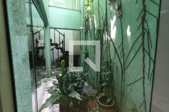 Sala de casa à venda com 3 quartos, 205m² em Capão do Embira, São Paulo