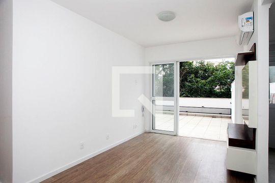 Sala de apartamento à venda com 1 quarto, 67m² em Menino Deus, Porto Alegre