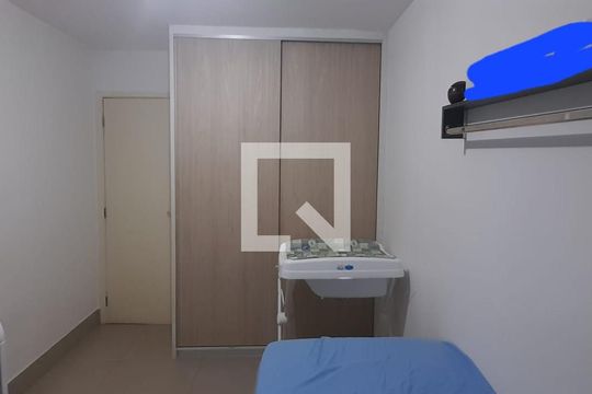 Quarto de apartamento à venda com 2 quartos, 57m² em Parque das Camelias, Campinas