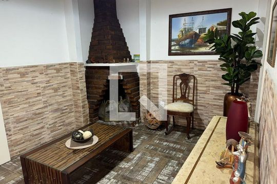 Sala de casa à venda com 5 quartos, 500m² em Belém Velho, Porto Alegre