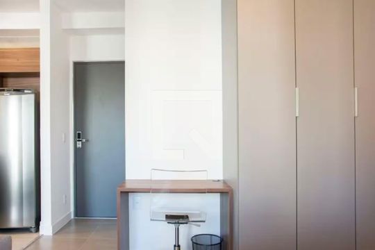Sala/quarto de apartamento à venda com 1 quarto, 47m² em Vila Nova Conceição, São Paulo