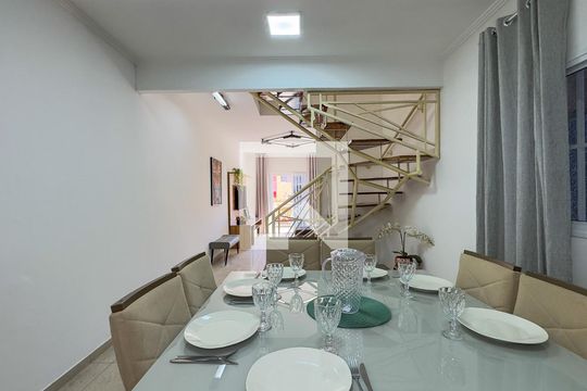 Sala de Jantar de casa à venda com 4 quartos, 305m² em Jardim Monte Azul, São Paulo