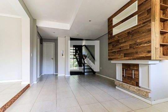 Sala de casa de condomínio à venda com 3 quartos, 217m² em Jardim Isabel, Porto Alegre