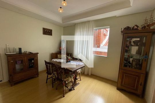 Casa à venda com 4 quartos, 227m² em Hamburgo Velho, Novo Hamburgo