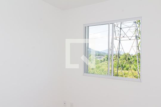 Quarto 1 de apartamento para alugar com 2 quartos, 40m² em Campo Grande, Rio de Janeiro