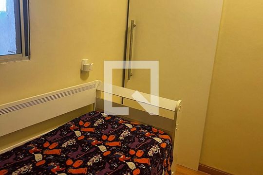 Quarto de casa à venda com 2 quartos, 125m² em Conjunto Habitacional A. E. Carvalho, São Paulo