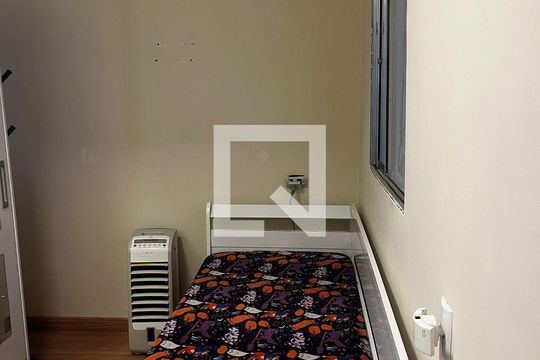 Quarto de casa à venda com 2 quartos, 125m² em Conjunto Habitacional A. E. Carvalho, São Paulo