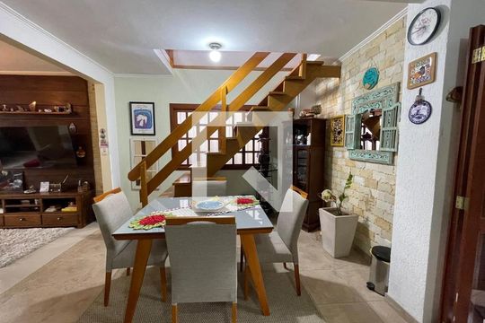 Casa à venda com 3 quartos, 212m² em Operário, Novo Hamburgo
