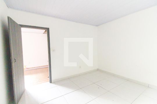 Quarto 1 de casa para alugar com 2 quartos, 60m² em Jardim Helena, São Paulo