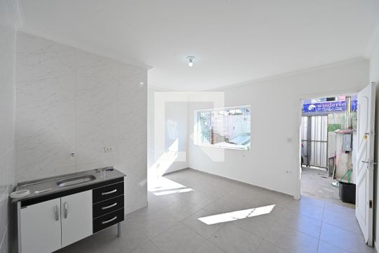 Sala/Cozinha de casa para alugar com 1 quarto, 30m² em Vila da Saúde, São Paulo