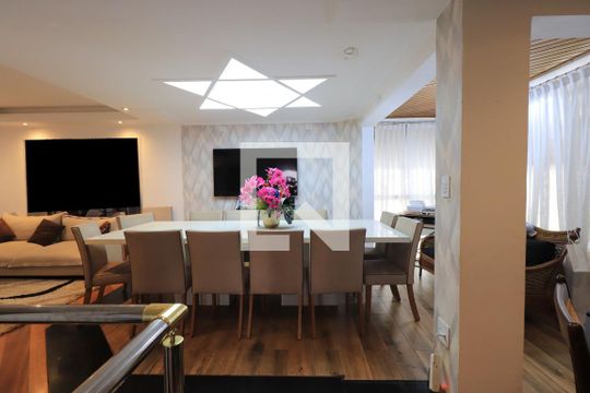 Sala de Jantar de casa de condomínio para alugar com 4 quartos, 450m² em Vila Carrão, São Paulo